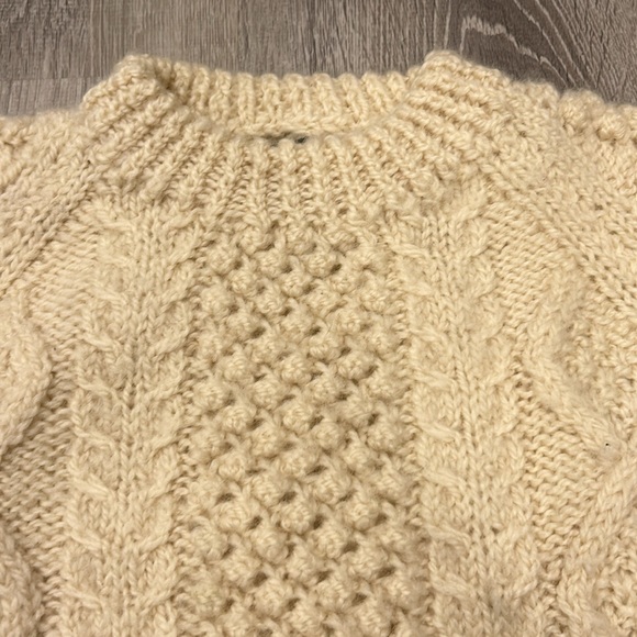 Hand made vintage Greek wool fisherman cable sweater - Picture 3 of 9